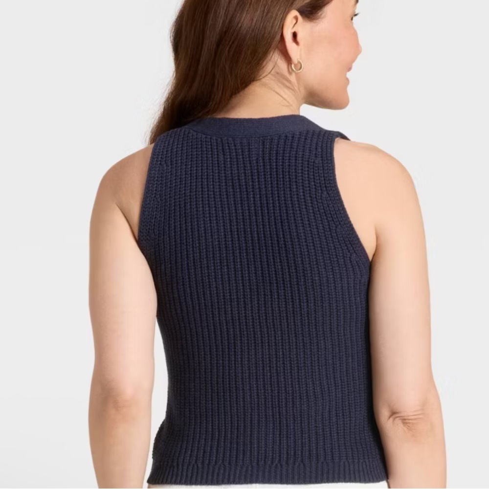 Universal Thread Women's Button-Front‎ Sweater Ve… - image 2